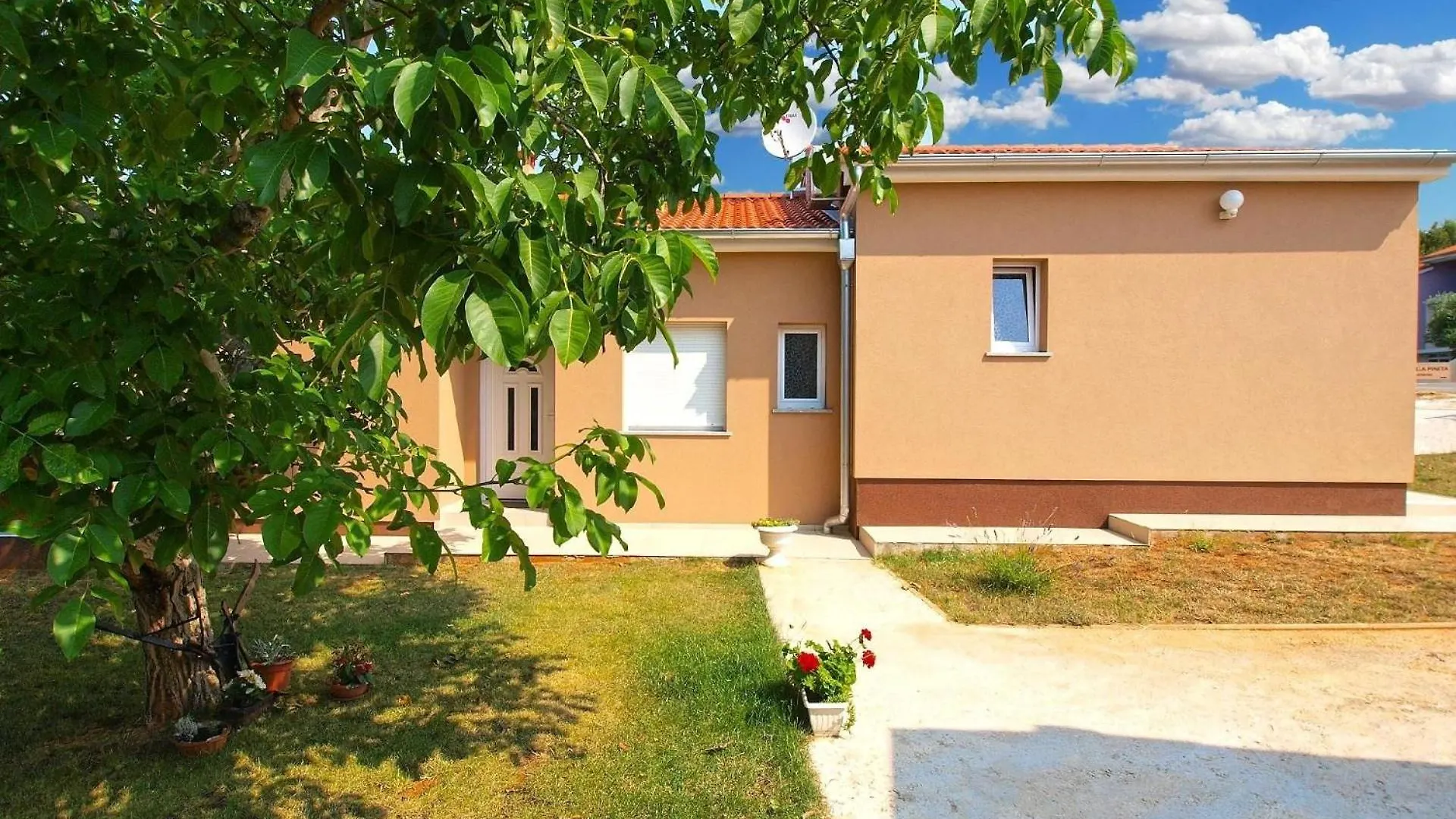 Ferienwohnung Fuer 4 Personen Ca 42 Qm In Fazana, Istrien Istrische Riviera 0*, Fazana